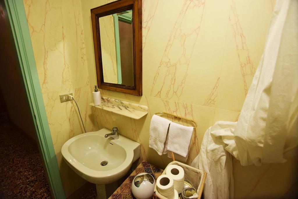 Manin Apartment Venice Exterior photo
